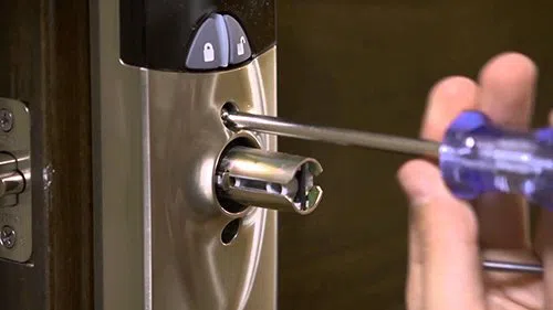 Locksmith Master Store Houston, TX 713-357-0768 Locksmith Master Store Houston, TX 713-357-0768